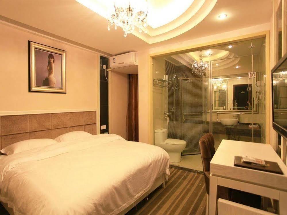Perfect Season Hotel Guilin Exterior photo