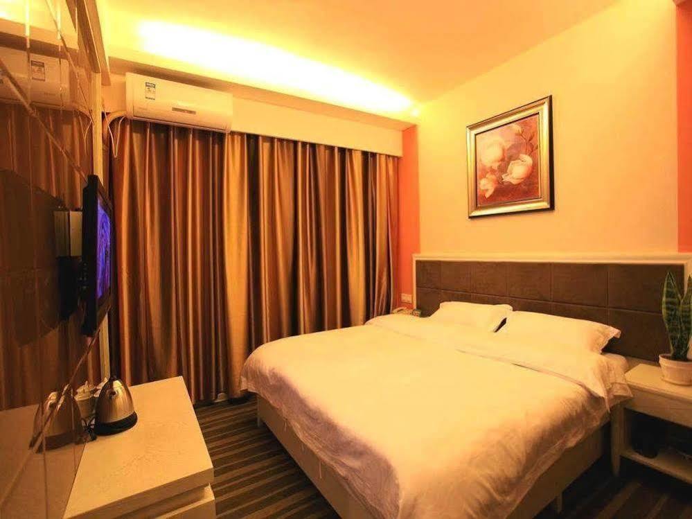 Perfect Season Hotel Guilin Exterior photo