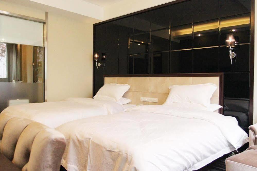Perfect Season Hotel Guilin Exterior photo